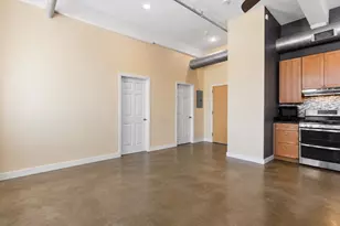 960 Broadway, Chelsea, MA 02150 - Photo 6