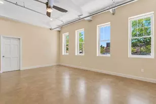 960 Broadway, Chelsea, MA 02150 - Photo 2
