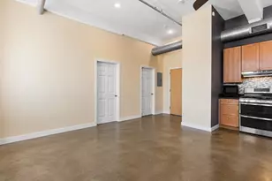 960 Broadway, Chelsea, MA 02150 - Photo 6