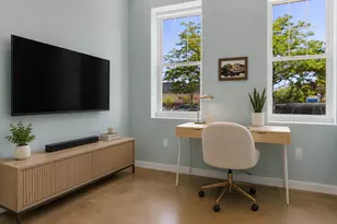 960 Broadway, Chelsea, MA 02150 - Photo 8