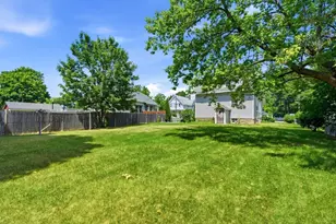 8 Jefferson Ave, Taunton, MA 02780 - Photo 20