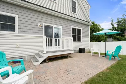 1 Sumner St #7, Norfolk, MA 02056 - Photo 4