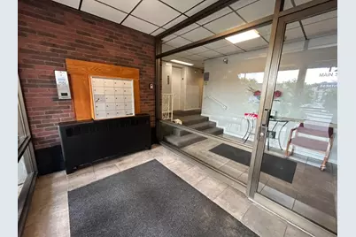 122 Main Street #402, Stoneham, MA 02180 - Photo 2