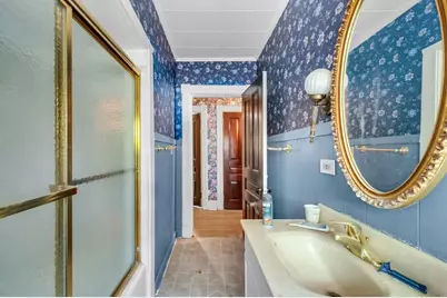 415 Maple St, Springfield, MA 01105 - Photo 22