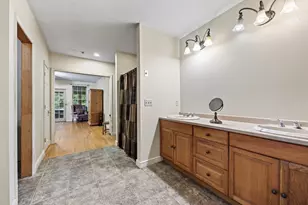 227 8 Lots Rd, Sutton, MA 01590 - Photo 22