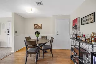 14 Bourbon St, Peabody, MA 01960 - Photo 8