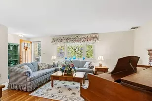 22 Marrett, Burlington, MA 01803 - Photo 6