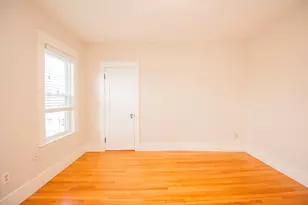 26 Sterling St, Worcester, MA 01610 - Photo 12