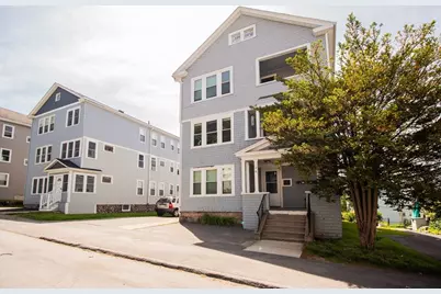 26 Sterling St, Worcester, MA 01610 - Photo 4