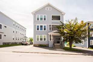 26 Sterling St, Worcester, MA 01610 - Photo 2
