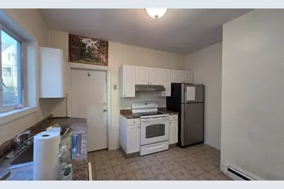 304 Fellsway #1, Medford, MA 02155 - Photo 2