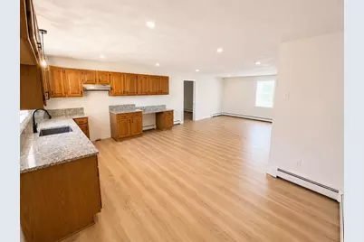28 South Ave #1, Attleboro, MA 02703 - Photo 2