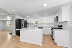 92 Hosmer St, Hudson, MA 01749 - Photo 14