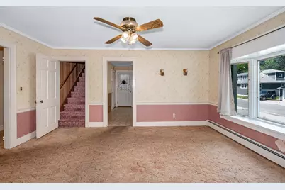 20 Oak Knoll Ave, Chelmsford, MA 01824 - Photo 6