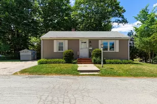 26 Linden Rd, Gloucester, MA 01930 - Photo 1