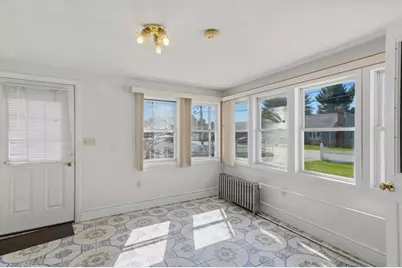 7 Dewey Avenue, Woburn, MA 01801 - Photo 34