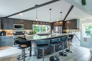 95 E Pleasant St, Amherst, MA 01002 - Photo 8
