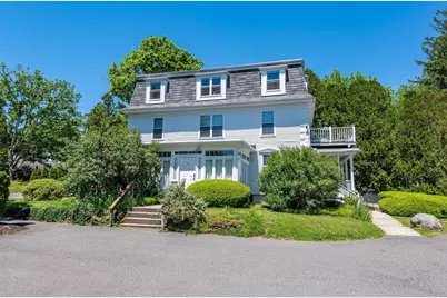 95 E Pleasant St #H, Amherst, MA 01002 - Photo 2
