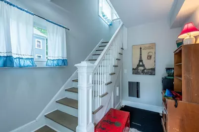 95 E Pleasant St #H, Amherst, MA 01002 - Photo 6