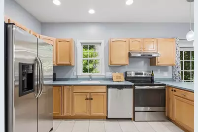 13 Knowlton Cir #13, Upton, MA 01568 - Photo 14