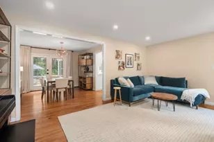 10 Steven Ln, Medfield, MA 02052 - Photo 14