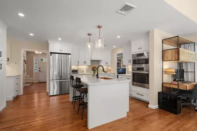 10 Steven Ln, Medfield, MA 02052 - Photo 10