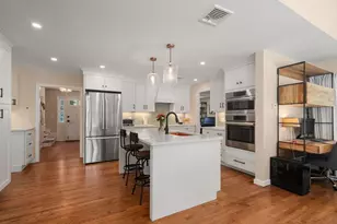 10 Steven Ln, Medfield, MA 02052 - Photo 10