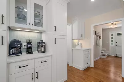 10 Steven Ln, Medfield, MA 02052 - Photo 6