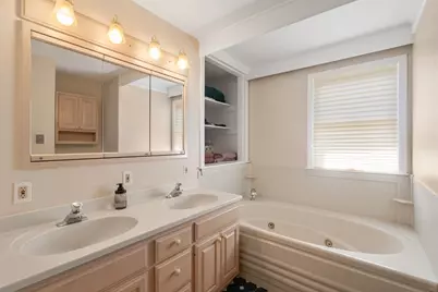 10 Steven Ln, Medfield, MA 02052 - Photo 26