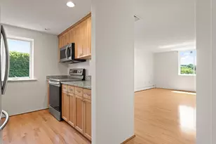 321 Harvard St, Cambridge, MA 02139 - Photo 6