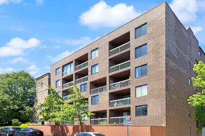 321 Harvard St #309, Cambridge, MA 02139 - Photo 2