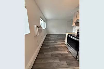 181 School St #5, Waltham, MA 02451 - Photo 6