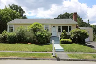 10 Pine Tree Ln, Worcester, MA 01609 - Photo 2