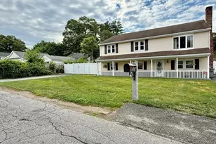 10 Sheridan St, Billerica, MA 01821 - Photo 4