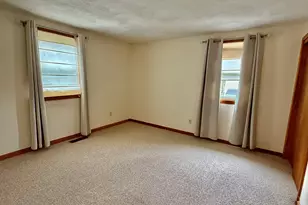 10 Sheridan St, Billerica, MA 01821 - Photo 18