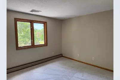 1174 Old Fall River Rd, Dartmouth, MA 02747 - Photo 22