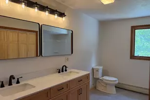 1174 Old Fall River Rd, Dartmouth, MA 02747 - Photo 10