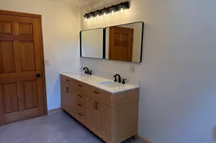 1174 Old Fall River Rd, Dartmouth, MA 02747 - Photo 12