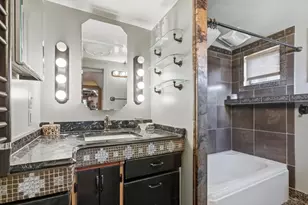 56 Porter Cir, Cambridge, MA 02140 - Photo 18