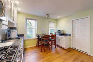14 Bayard St, Boston, MA 02134 - Photo 24