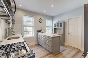 14 Bayard St, Boston, MA 02134 - Photo 6