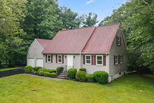 29 Rawson Hill Dr, Shrewsbury, MA 01545 - Photo 2