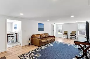 35 Locust St, Wareham, MA 02558 - Photo 4