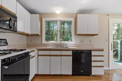 24 Deer Path #6, Maynard, MA 01754 - Photo 14
