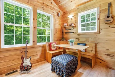 17 Mayo Rd, Hubbardston, MA 01452 - Photo 4