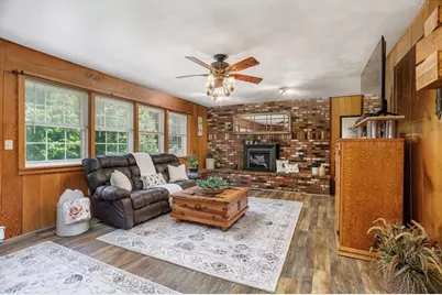 17 Mayo Rd, Hubbardston, MA 01452 - Photo 16