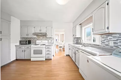 19 Princeton Ave, Weymouth, MA 02191 - Photo 10