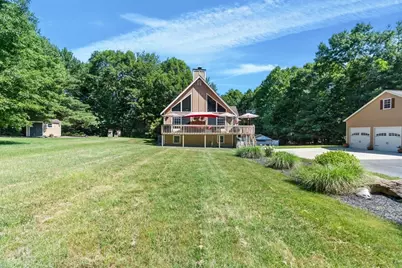 12 Dakel Dr, Freetown, MA 02702 - Photo 1