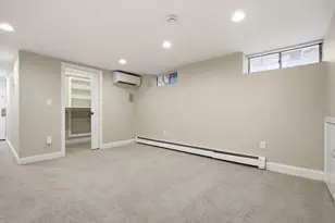 26 Hancock St, Boston, MA 02114 - Photo 12