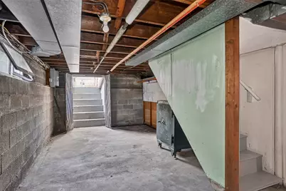 15 Jefferson Ave, Saugus, MA 01906 - Photo 34